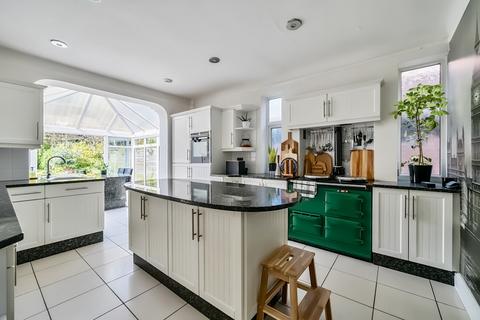 4 bedroom semi-detached house for sale, 1 Greenfield Crescent, Hoole, Chester