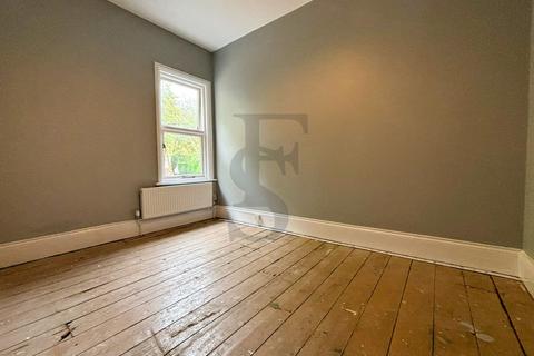 5 bedroom terraced house to rent, Main Street, Humberstone, Leicester