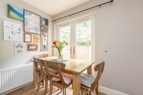 18 Caddells Row, Edinburgh, EH4 6HY