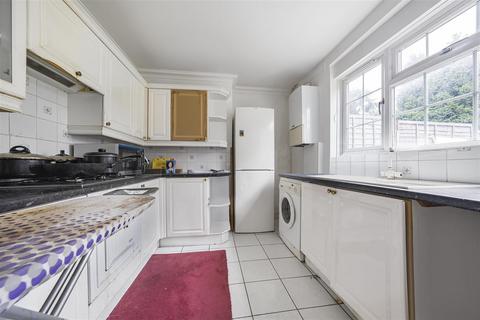 3 bedroom terraced house for sale, Marlborough Road, Isleworth