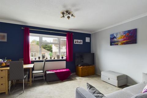 2 bedroom apartment for sale, Suffolk Close, Porthcawl CF36