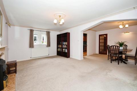 3 bedroom detached house for sale, Totley Brook Road ,Sheffield, S17 3QW