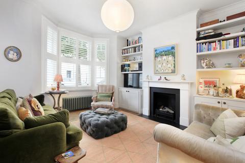 2 bedroom flat for sale, Cathles Road, Clapham South, London