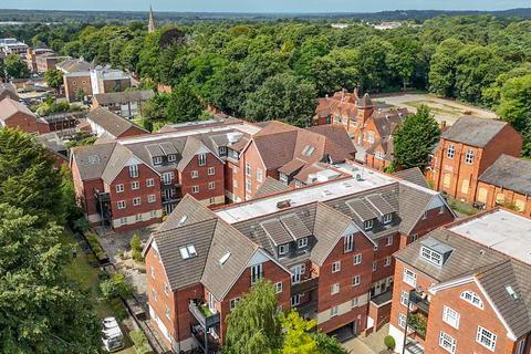 2 bedroom flat for sale, Dorchester Court, Camberley