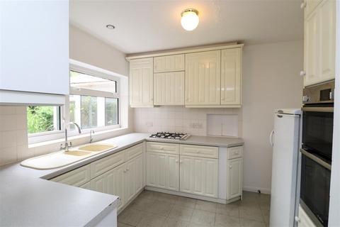 13 Barbara Close, Church Crookham, Fleet, GU52 6AX