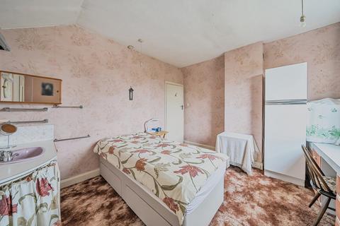 46 Exford Road, London, SE12 9HB