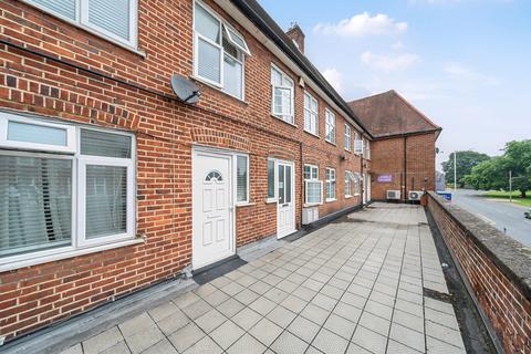 3 bedroom duplex for sale, Park Way, Ruislip, Middlesex