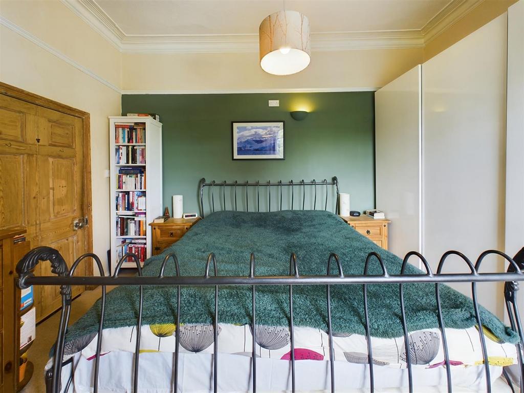 CAM02964 G0-PR0264-STILL034.jpg