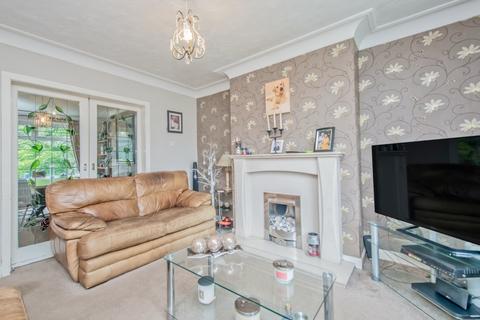 4 bedroom semi-detached house for sale, Brookfields Avenue, Wyke, Bradford, BD12