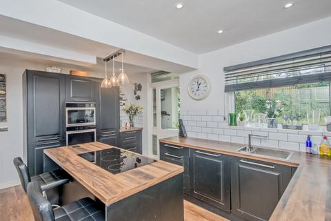 4 bedroom semi-detached house for sale, Brookfields Avenue, Wyke, Bradford, BD12