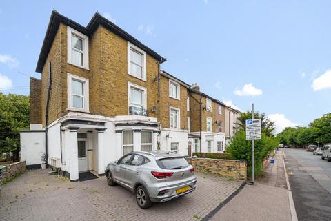 2 bedroom end of terrace house for sale, Milton Road, Gravesend, Kent