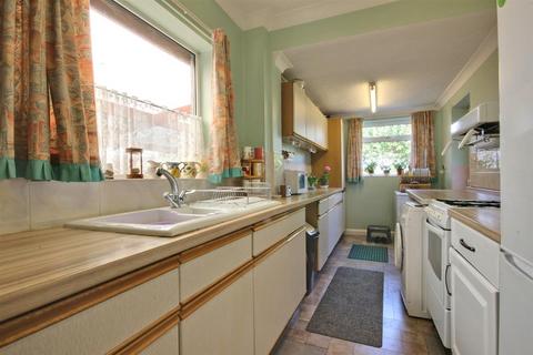 3 bedroom semi-detached house for sale, Golf Links Road, Cottingham