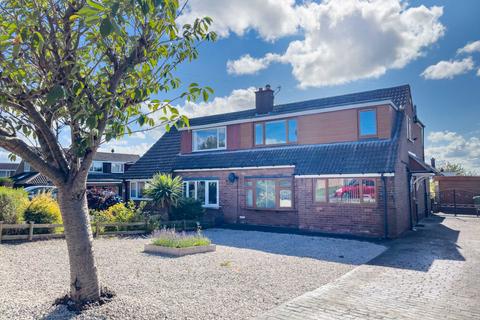 4 bedroom semi-detached bungalow for sale, Ashfield Road, Batley