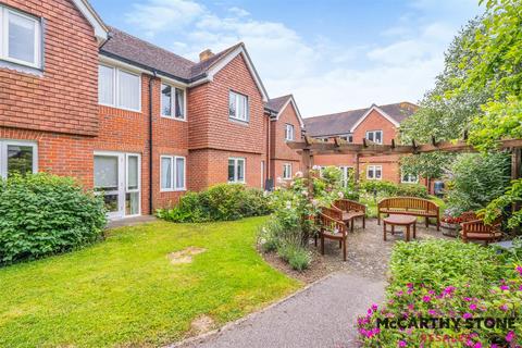 1 bedroom apartment for sale, Morgan Court, Station Road, Petworth, West Sussex, GU28 0FE