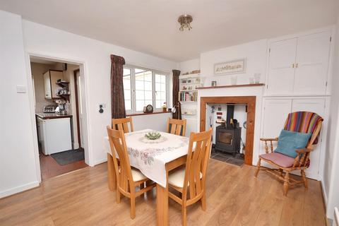 10 Bulford Road, Shipton Bellinger, Tidworth, SP9 7TF