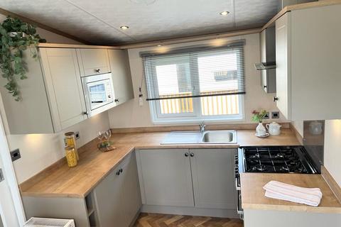 2 bedroom lodge for sale, Malton YO17