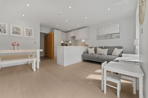 3 Ballin Gardens, Ascot, SL5 8FU