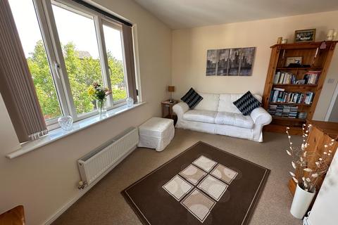 2 bedroom maisonette for sale, Caroline Court, Burton-on-Trent, DE14