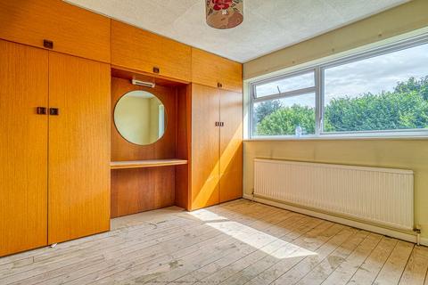225b Cinderhill Road, Nottingham, NG6 8SE