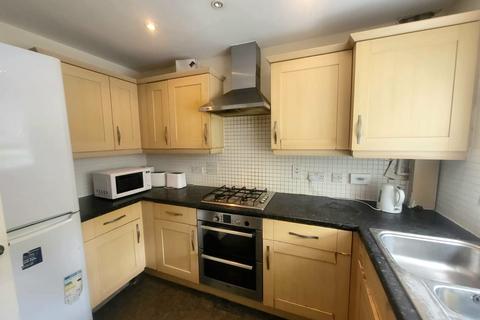 3 bedroom semi-detached house for sale, Northolt UB5