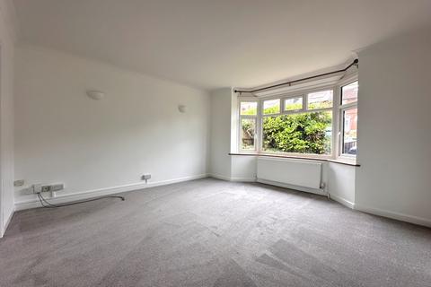 4 bedroom bungalow to rent, Satchell Lane, Southampton