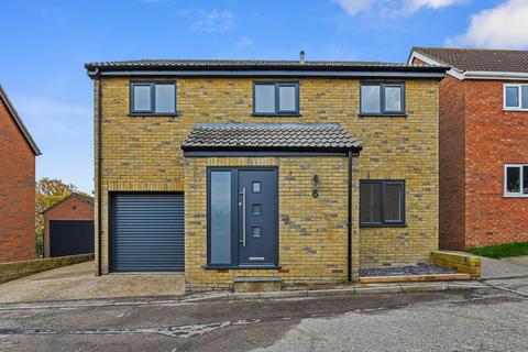 4 bedroom detached house to rent, Jack Hatch Way, Wivenhoe