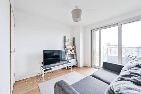 Studio to rent, Marner Point, E3, Bow, London, E3