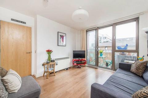 2 bedroom flat to rent, Spencer Way, Shadwell, London, E1