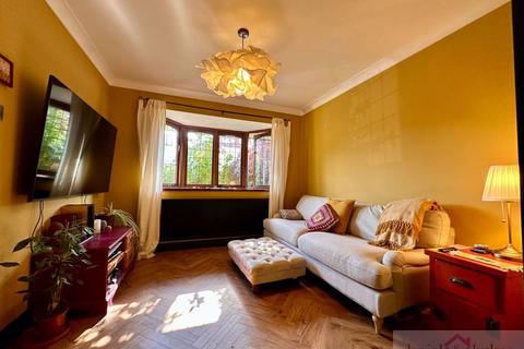 6 Monyash Drive, Leek, ST13 5SY