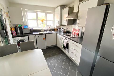 3 bedroom semi-detached house for sale, Blackstairs Road, Ellesmere Port