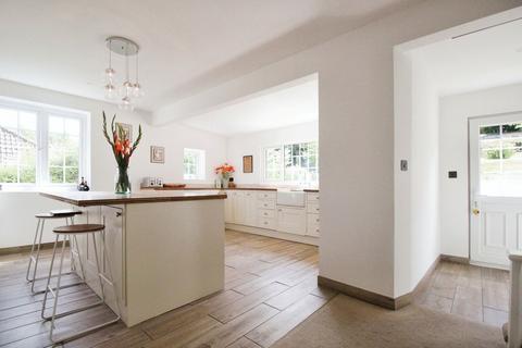 Inham Lee Aughton, Collingbourne Kingston, Marlborough, SN8 3RZ