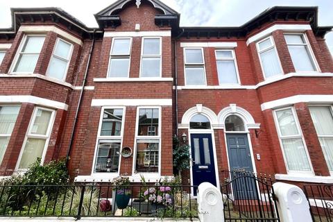 3 bedroom terraced house for sale, Wellington Street, Southport, PR8 1QJ