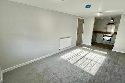 2 bedroom flat to rent, Conners Court, CV11 5NJ