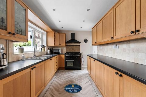 4 Billesden Close, Binley, Coventry, CV3 2GA