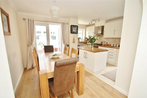 3 bedroom end of terrace house for sale, Hainault Drive, Verwood, Dorset, BH31