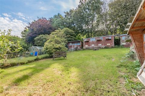 13 Avison Road, Huddersfield, HD4 5TL