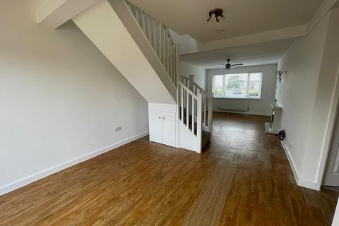 99 Beach Road, Selsey, Chichester, PO20 0TA