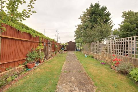 3 bedroom end of terrace house for sale, Holtwhites Hill, Enfield, EN2