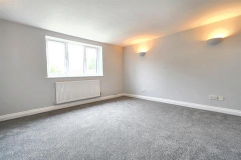 2 bedroom terraced house for sale, Cromer Road, Leamington Spa