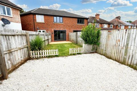 2 bedroom terraced house for sale, Cromer Road, Leamington Spa