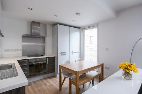 Flat 12, 1 Mcewan Square, Edinburgh, EH3 8EN