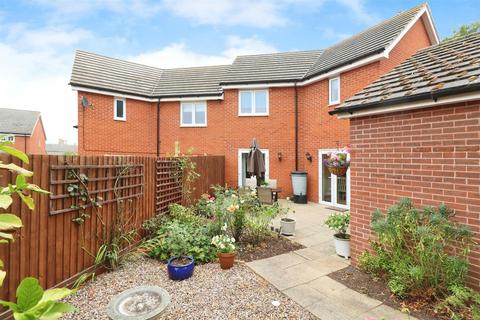 3 bedroom semi-detached house for sale, Catlin Way, Rushden NN10