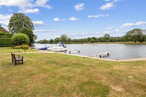 2 bedroom apartment for sale, Andrews Reach, Bourne End, Buckinghamshire, SL8