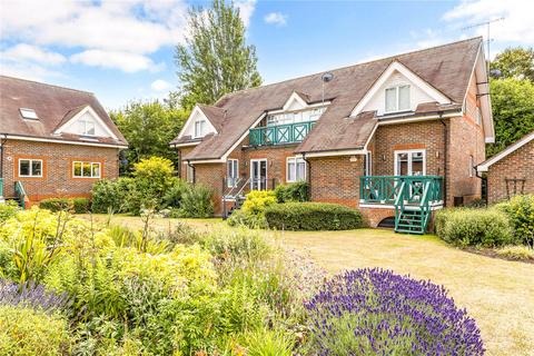 2 bedroom apartment for sale, Andrews Reach, Bourne End, Buckinghamshire, SL8