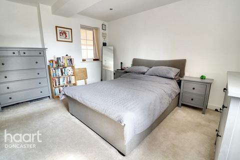 7, Olympia Court Jossey Lane, Scawthorpe, Doncaster, DN5 7ZA