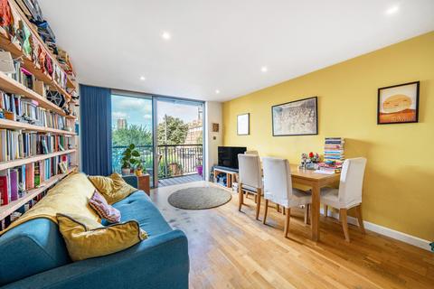 2 bedroom apartment for sale, Tanner Street, London