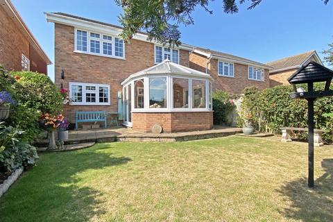 4 bedroom detached house for sale, Honey Close, Great Baddow, Chelmsford