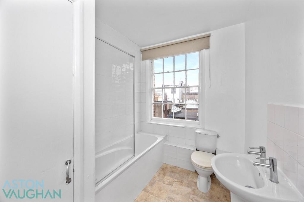 Bond Street 27 Flat A-006.jpg