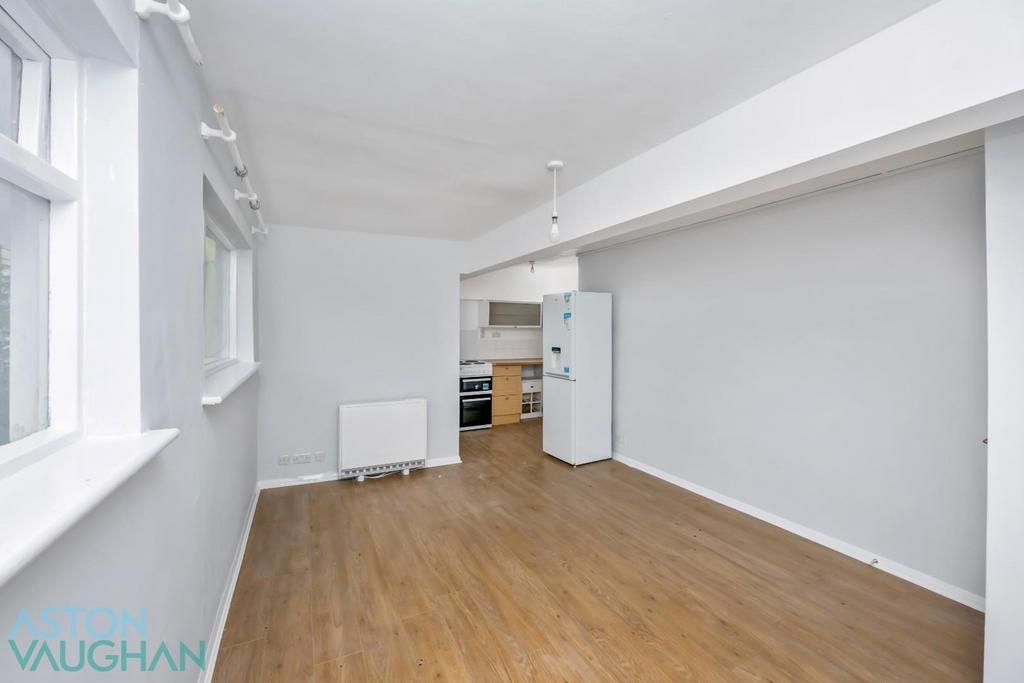 Bond Street 27 Flat B-003.jpg