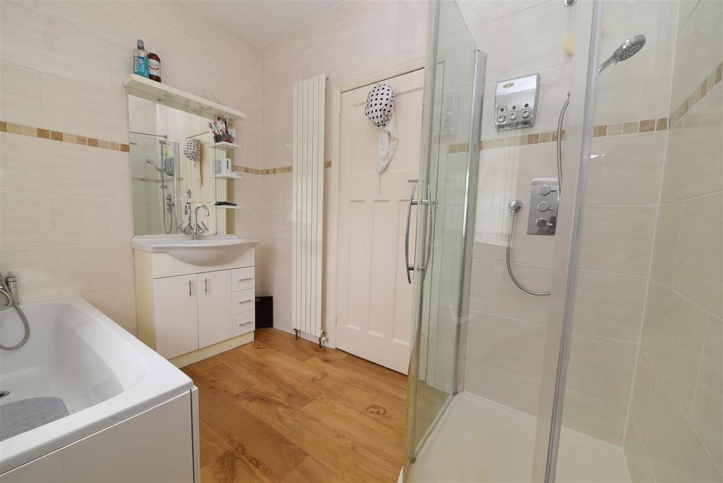 Bath2.JPG
